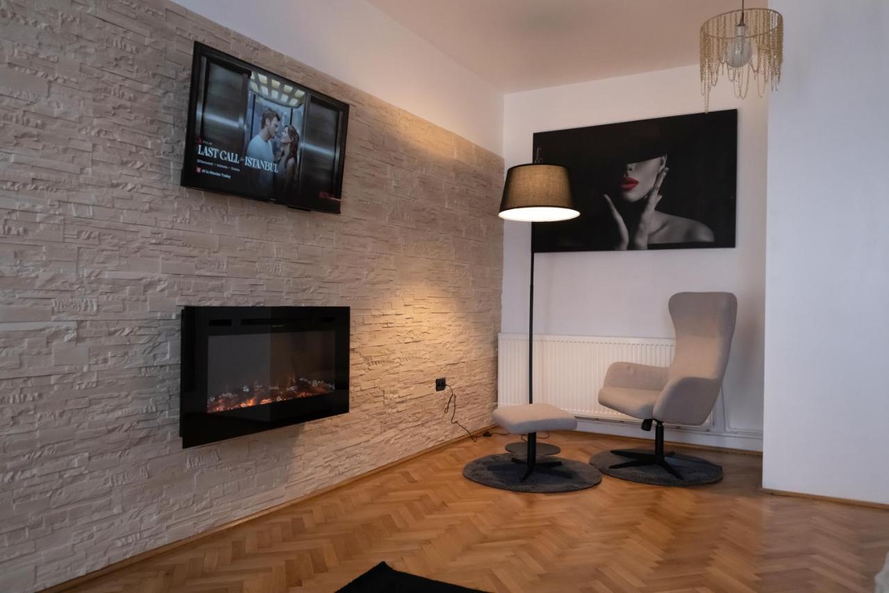 Casa Basarab Brasov Ξενοδοχείο Εξωτερικό φωτογραφία
