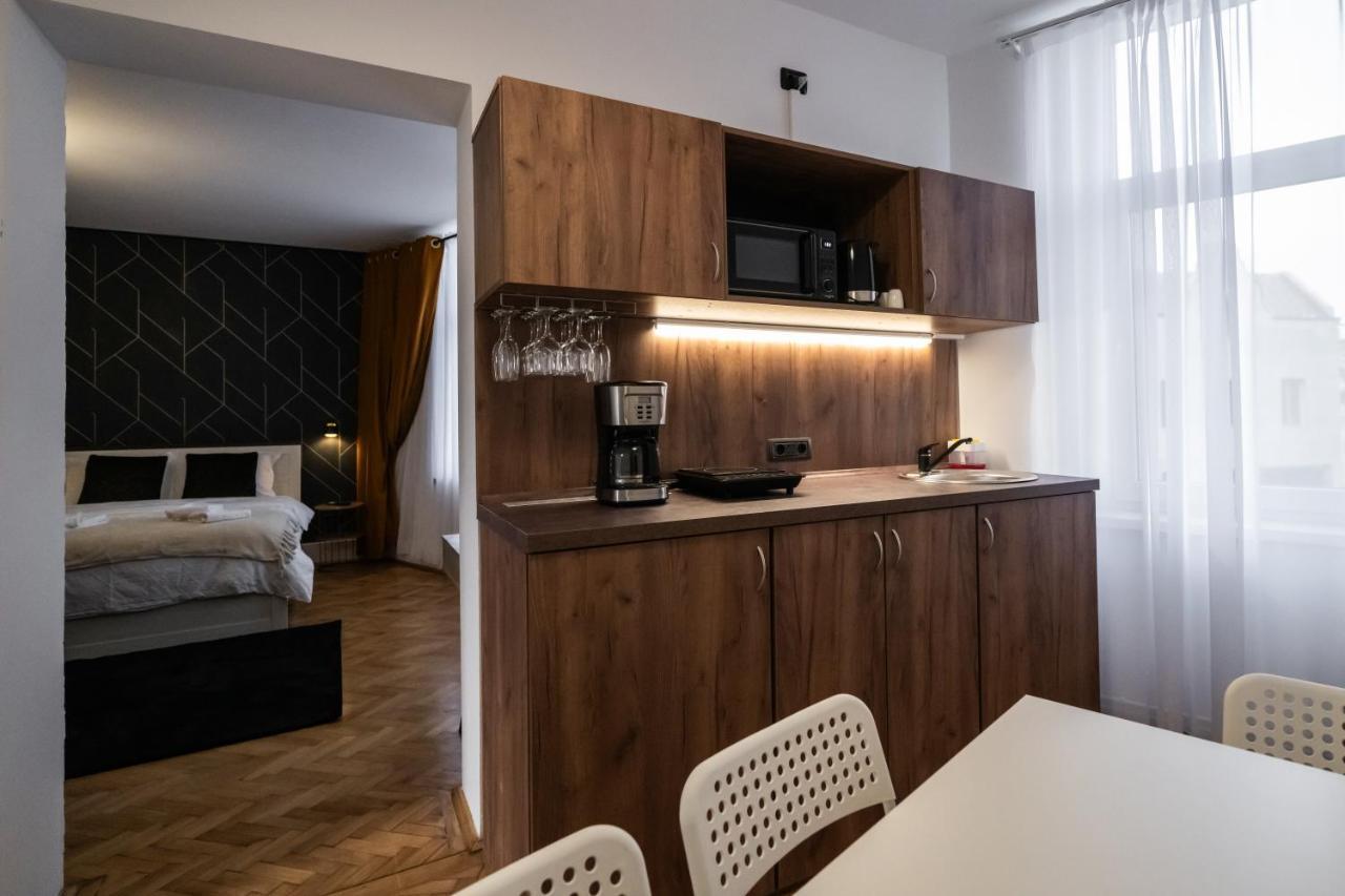 Casa Basarab Brasov Ξενοδοχείο Εξωτερικό φωτογραφία