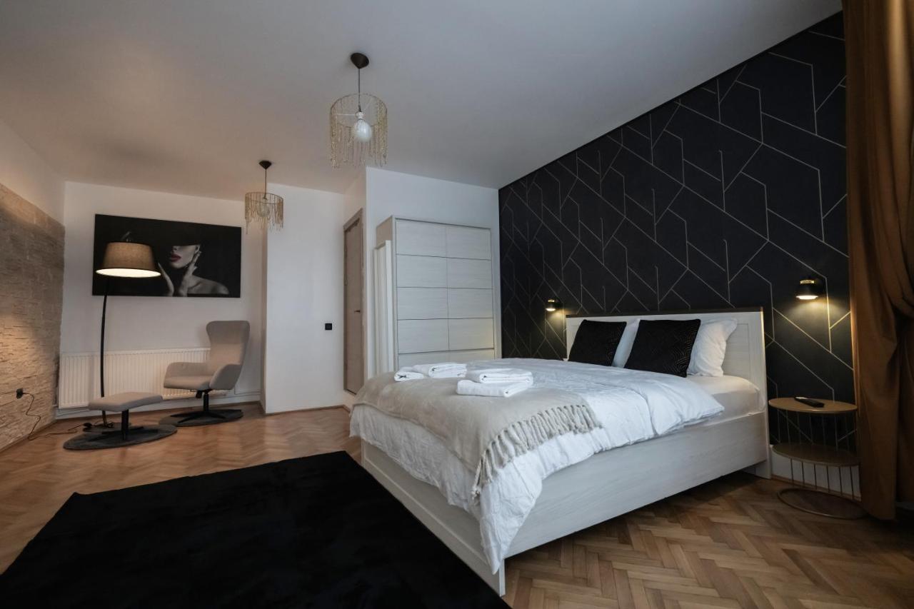 Casa Basarab Brasov Ξενοδοχείο Εξωτερικό φωτογραφία