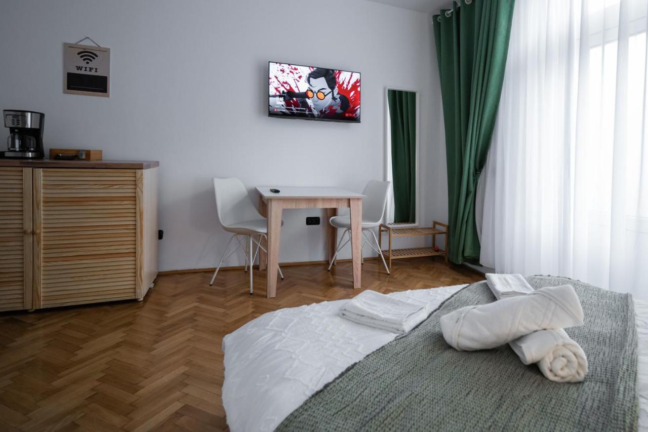 Casa Basarab Brasov Ξενοδοχείο Εξωτερικό φωτογραφία