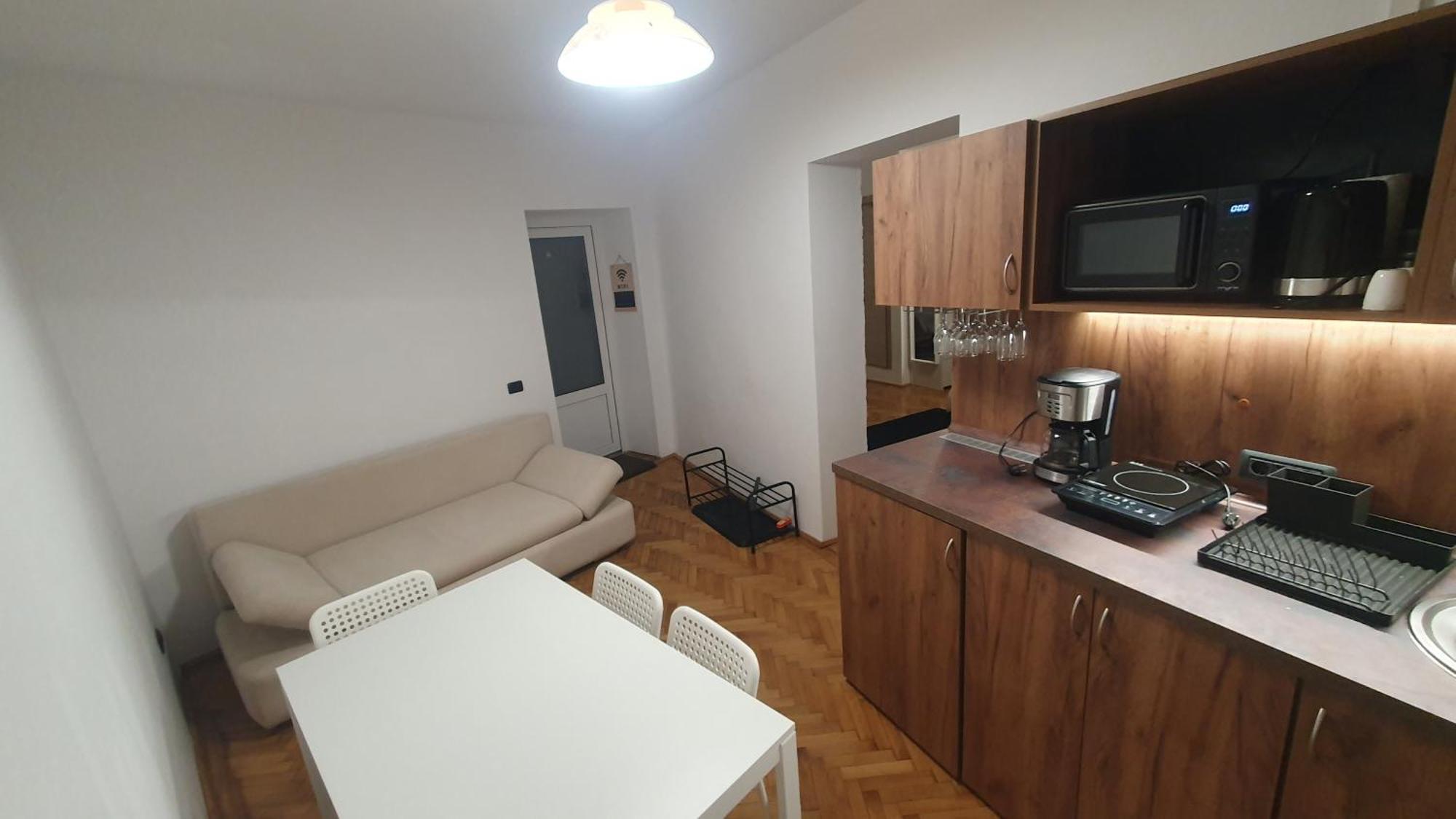 Casa Basarab Brasov Ξενοδοχείο Εξωτερικό φωτογραφία